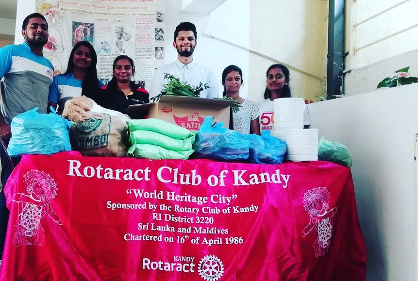 Daya Niwasa Christmas Lunch Dry Ration Donation